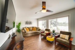 3 Mi to Lake Michigan Lakefront Portage Home!